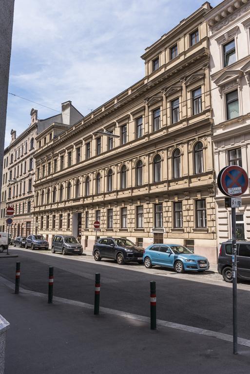 Executive Suites Margareten By Welcome2Vienna Exterior photo